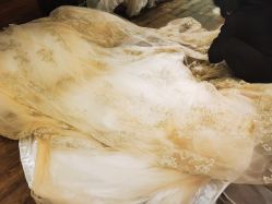 -LA GRACE高端婚纱礼服定制馆