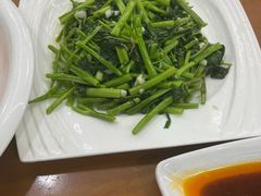 -望海潮海鲜店 特色家常菜(在海一方店)