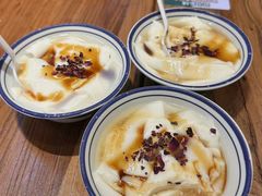 -云阿蛮云南生烫牛肉米线(奉贤路店)