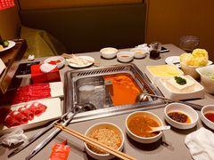 -海底捞火锅(杭州萧山宝龙广场店)