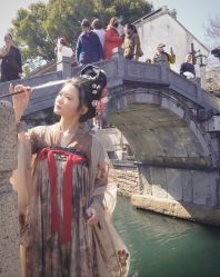 -一揽芳华汉服旗袍体验馆(拙政园店)