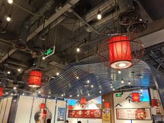 -尚尚仙·酸汤猪手·猪肚鸡火锅(华联万柳购物中心店)