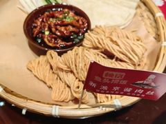 -魏铭鱼头捞饭(晋阳路店)