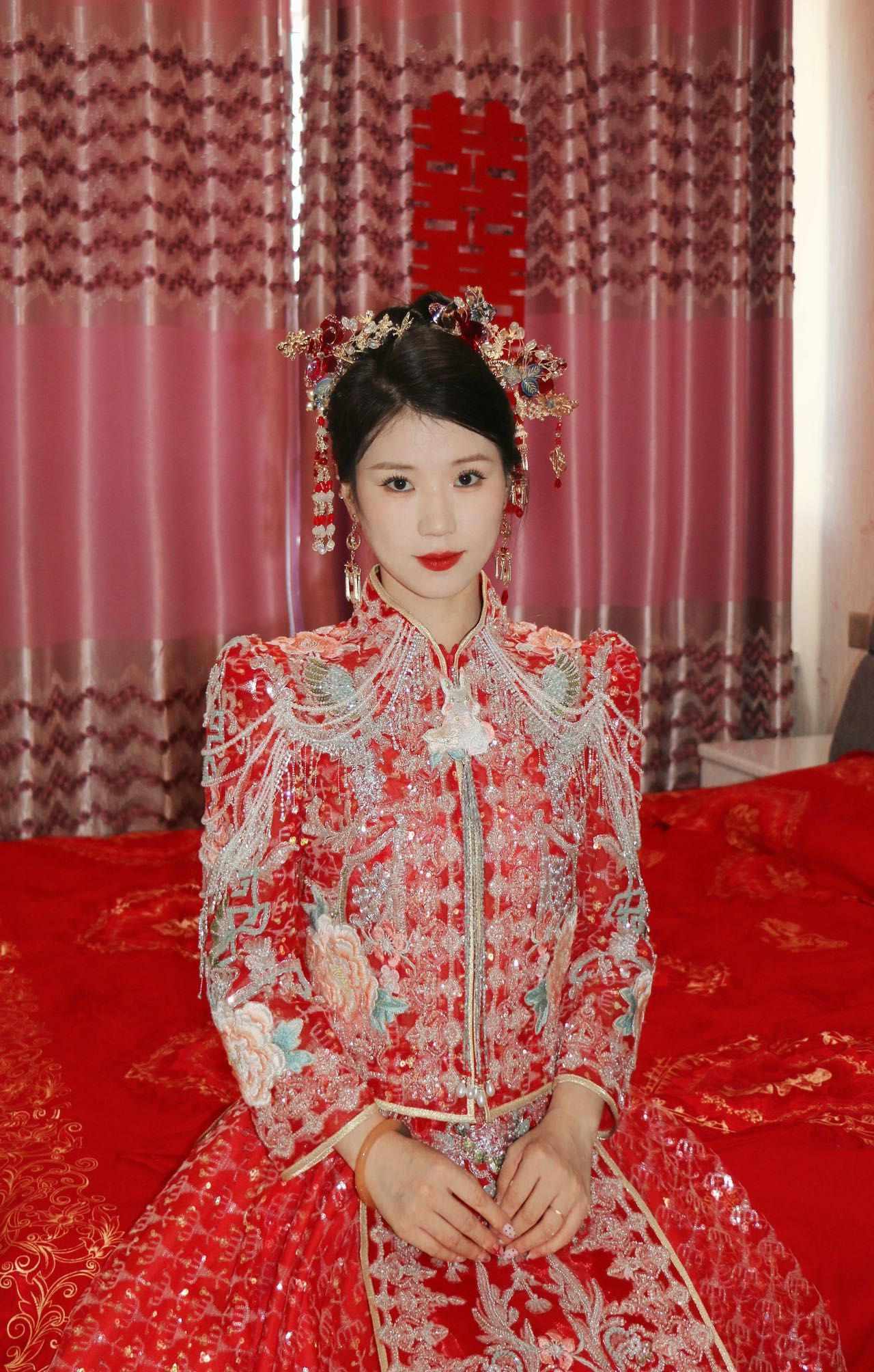 传统新娘装 承载幸福