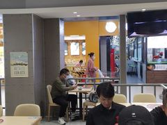 大堂-灵芝妹子海鲜米线(凯德和平广场店)
