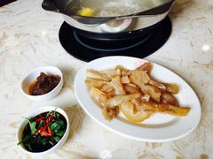 -粤潮牛肉火锅店(江南大道店)