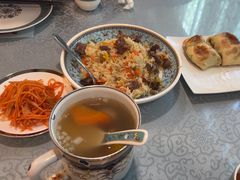 -汗腾格里·风味餐厅(新疆驻京办店)