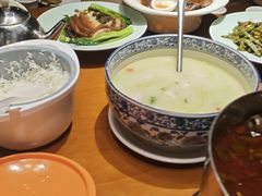 -牛头鱼庄·地道广西菜(西明店)