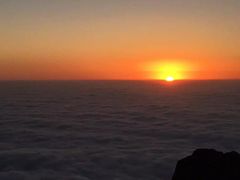 -峨嵋山金顶