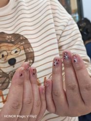 -鲸彩·美甲美睫科技护肤