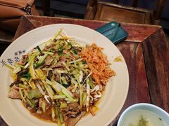 -方铲铲·成都板凳面(滨江银泰店)