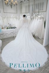 -派丽莫Pellimo原创设计婚纱品牌