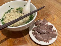 -嘻小北·兰州清汤牛肉面(太平洋森活天地店)