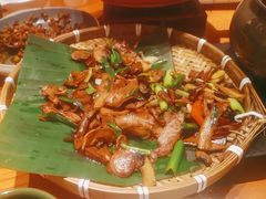 -云海肴·汽锅鸡·云南菜(天山百盛优客店)