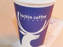 -瑞幸咖啡(新理想大厦店)