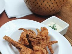 酥炸小鱿鱼-Golden Lily河内巴黎法越料理餐厅(建国西路店)