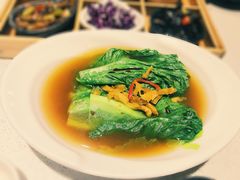 腩汁清汤生菜-新仙清汤牛腩(铜锣湾店)