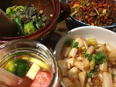 -唐伯虎新派湘菜馆(石夏时代广场店)