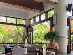 -亚龙湾喜来登·美景台大堂吧