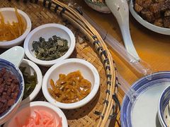 -包整·丝娃娃(一览甲秀楼风景店)