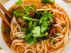 红烧牛肉粉-正宗慈利米粉