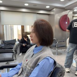 点击看大图 -老佛爷Hair染发烫发Salon
