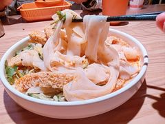 石河子凉皮-谷丽麦馕新疆菜·清真(步步高梅溪新天地店)