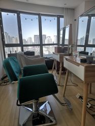 -E.L.K造型momopark店