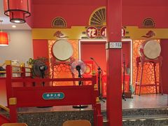 -花小蟹·无锡菜·大闸蟹文化主题餐厅·评弹表演(南长街店)