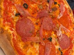 -城市大道红炉披萨烘焙坊