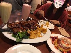 -Pancakes on the rocks(Darling Harbour)