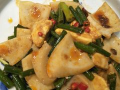 -山河屯铁锅炖(哈西站店)