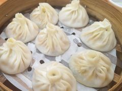 -莱莱小笼·乔艾
