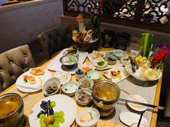 -雍和会海鲜姿造自助(湖东路店)