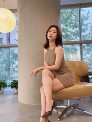 -变画·发型STUDIO