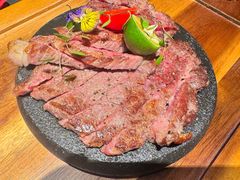 -蟹犇前•帝王蟹雪蟹(陆家嘴店)