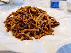 鲜茶树菇炒肉丝-马凯餐厅(地安门店)