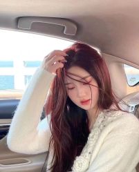-HAIR HERE造型