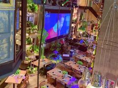 -临界音乐酒馆·小龙虾·江湖菜(华熙LIVE·鱼洞店)