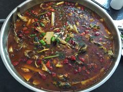 -褒河栈道渔庄(建工路总店)