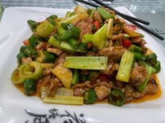 芳芳小炒肉-芳芳餐厅(白沙路店)