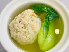 清炖蟹粉狮子头-同春园饭店