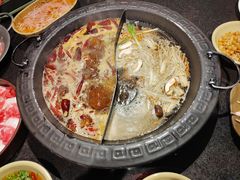 -宽板凳老灶火锅(台湾街店)