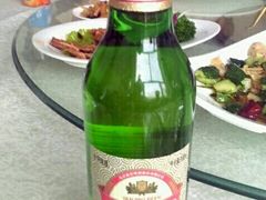 燕京啤酒-多伦诺尔莜面庄