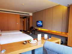 -优逸酒店(柳州窑埠古镇万象城店)