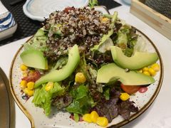 牛油果沙拉-千寻山野烤肉(中关村店)