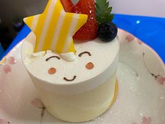 -花花卷卷·鲜食蛋糕(静安久光百货店)