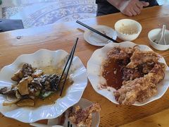 -粘豆包柴火铁锅炖