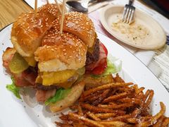 -HELLO 27 意面·沙拉·帕尼尼