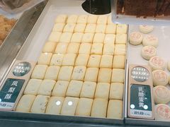 -酥大興·新国潮糕点配茶饮(龙岗万达黑金店)